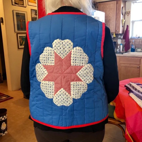 BOHO CHIC Vintage Hand Quilted Stars & Hearts Vest - Picture 1 of 6